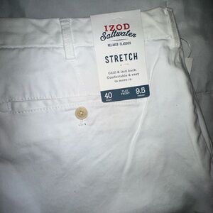 Izod Saltwater Stretch Shorts in White